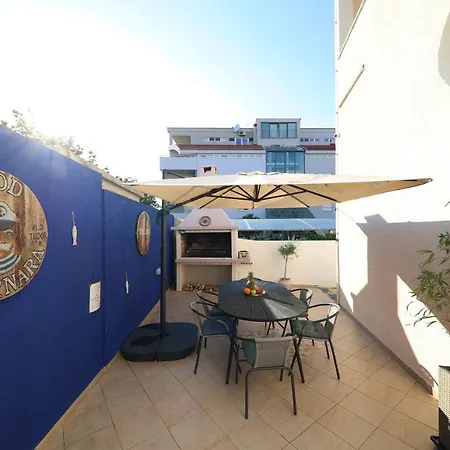 Anabella I Apartment